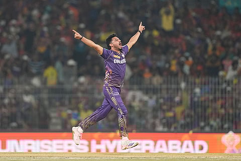 Vaibhav Arora celebrates Travis Head's wicket